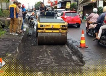 Hadapi Cuaca Ekstrem, DPUPR Banten Perkuat Pemeliharaan 22 Ruas Jalan Provinsi di Pandeglang