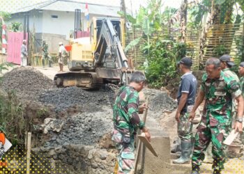 Hari Ke-16 TMMD Ke-127, Progres Fisik dan Nonfisik di Desa Parakanlima Kian Signifikan Meski di Bulan Ramadan.